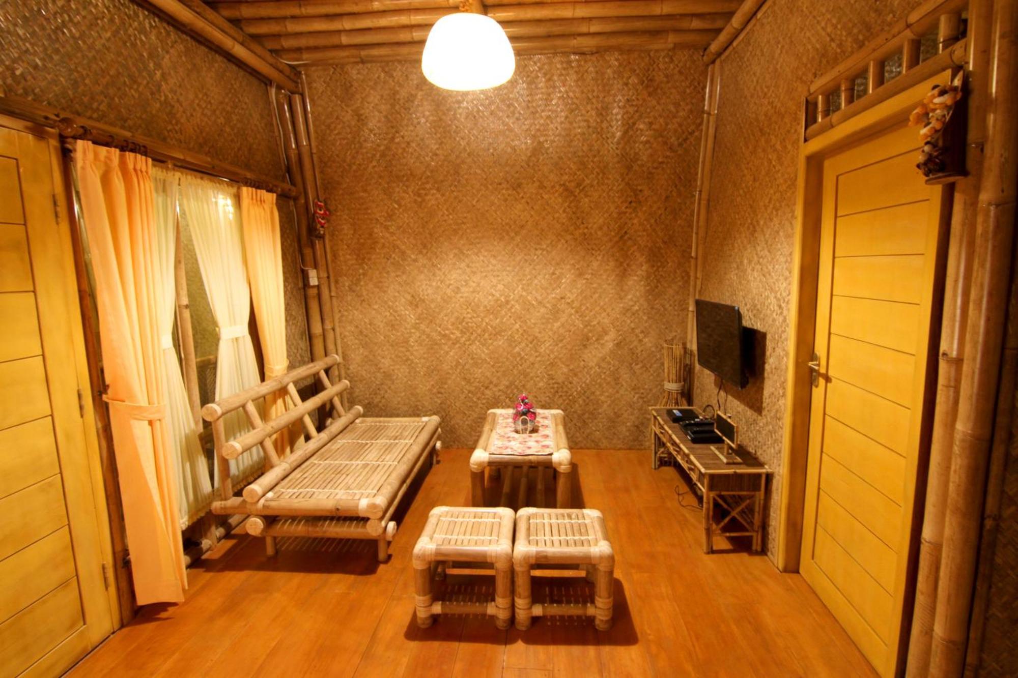 Villa Chavaminerva Bambu - Lembang Cikareumbi Exterior foto